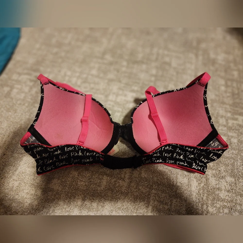 Victoria's Secret PINK bra 34C - Picture 2 of 3